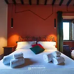 Castel D'alfiolo-barcomonte * 古比奥
