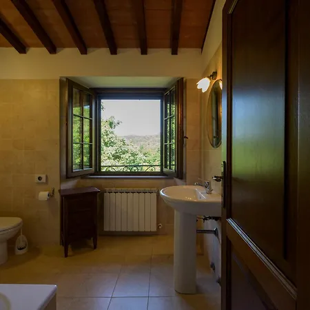 Castel D'alfiolo-barcomonte *