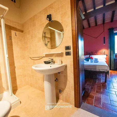 Castel D'alfiolo-barcomonte Farmház *