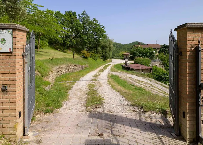 Castel D'alfiolo-barcomonte Alojamento de Turismo Rural