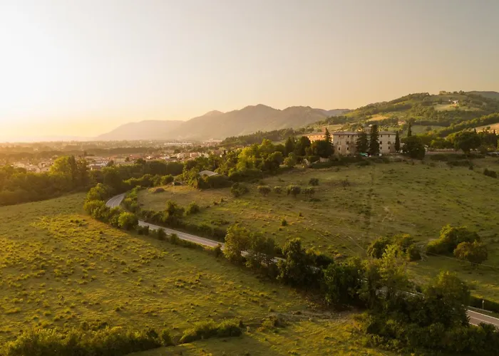 Castel D'alfiolo-barcomonte *